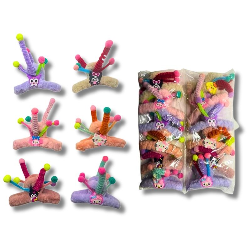 Set de 12 Pinzas Kuromi con Peluche