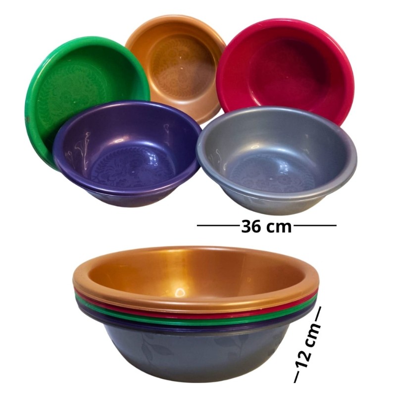 plato con diseño de laurel