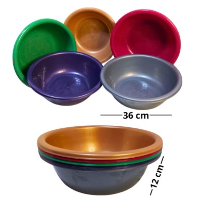 plato con diseño de laurel